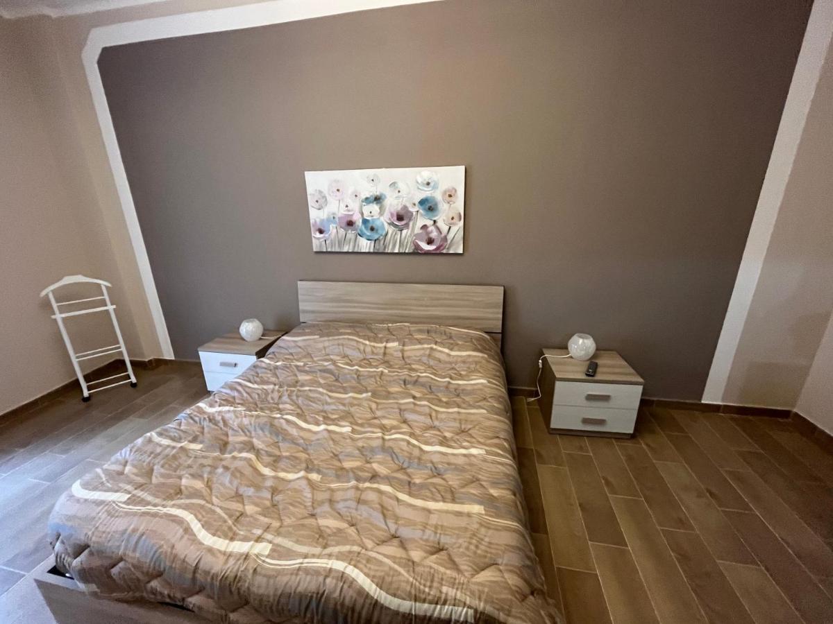 Attico Briccarello -Intero Appartamento- Elegant Suite With Free Wifi Near Inalpi Arena And Sporting Club Torino-Olimpyc Stadium Exterior foto